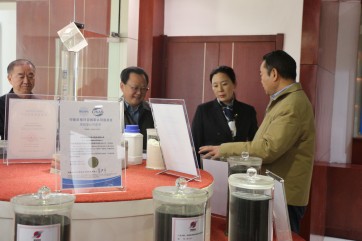 南陽(yáng)市政協(xié)副主席、市民族宗教事務(wù)局局長(zhǎng)馬偉在西保集團(tuán)走訪調(diào)研